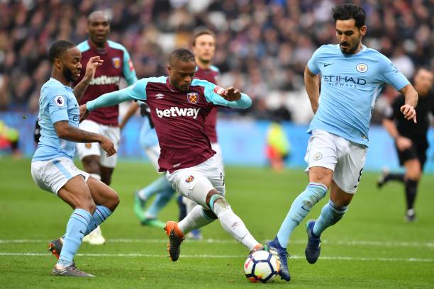 而是归功于 而是归功于