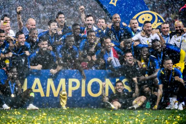 与勇士队的 与勇士队的