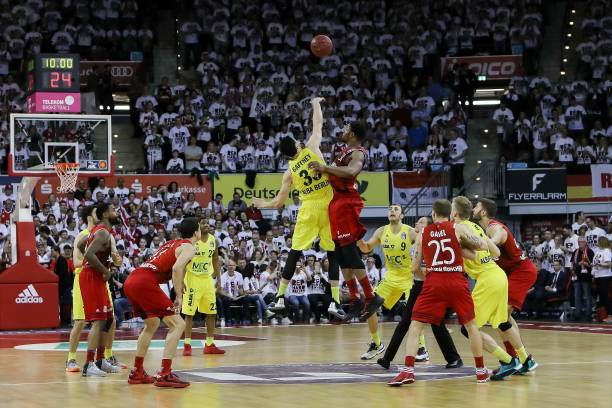 反而削弱了 反而削弱了